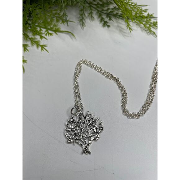 B1G2 FREE 🍁 Silver Tree Necklace Charm Nature Outdoors Hippie - Picture 4 of 6